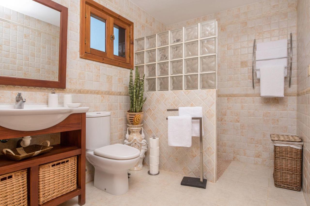 Casa Laura Villa La Ampuyenta Екстериор снимка